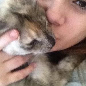 Meet your Posher, Alba